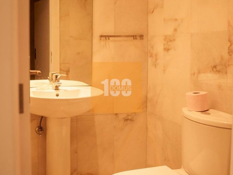 Apartment for Sale in Ramalde, Porto 10