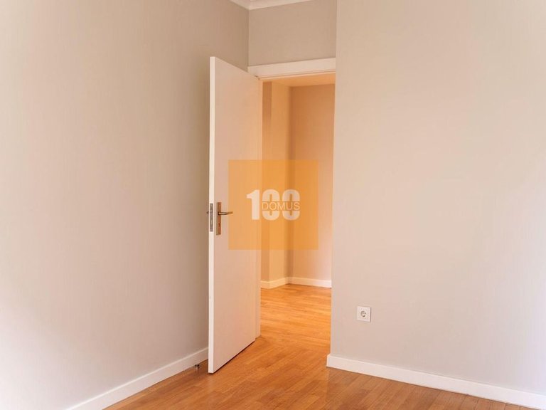 Apartment for Sale in Ramalde, Porto 19