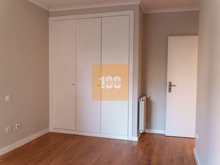 Apartment for Sale in Ramalde, Porto 20
