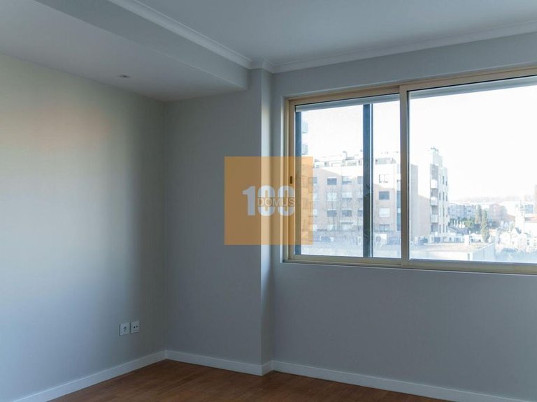 Apartment for Sale in Ramalde, Porto 23