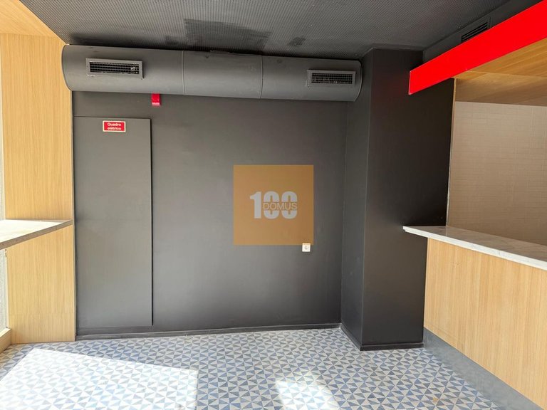 Commercial for Sale in Cedofeita, Santo Ildefonso, Sé, Miragaia, São Nicolau E Vitória, Porto 6