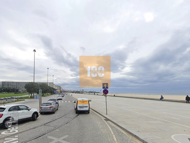 Apartment for Sale in Matosinhos, Porto 26