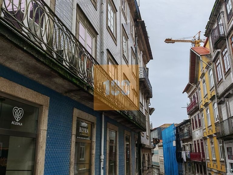 Commercial for Sale in Cedofeita, Santo Ildefonso, Sé, Miragaia, São Nicolau E Vitória, Porto 15