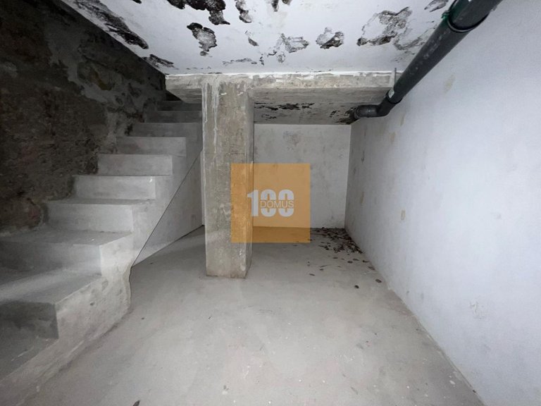 Commercial for Sale in Bonfim, Porto 17