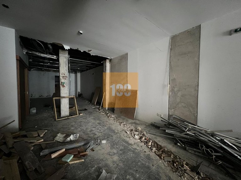 Commercial for Sale in Bonfim, Porto 23