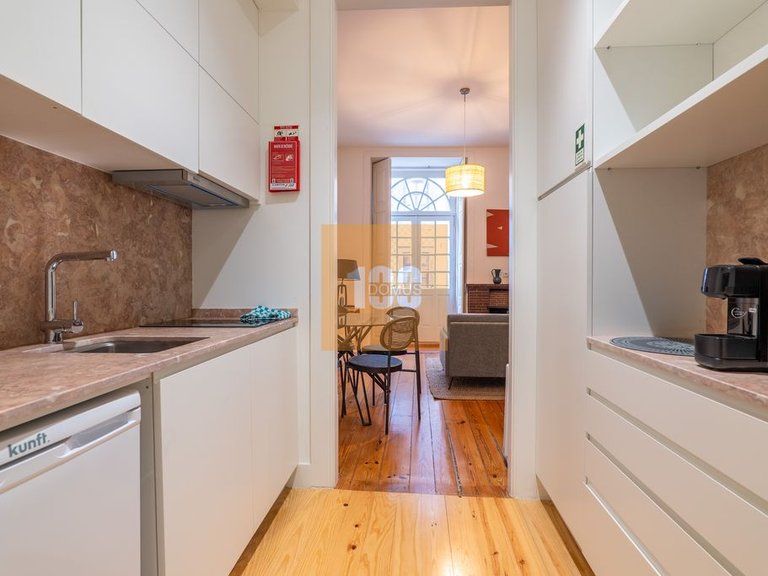 Apartment for Sale in Cedofeita, Santo Ildefonso, Sé, Miragaia, São Nicolau E Vitória, Porto 11
