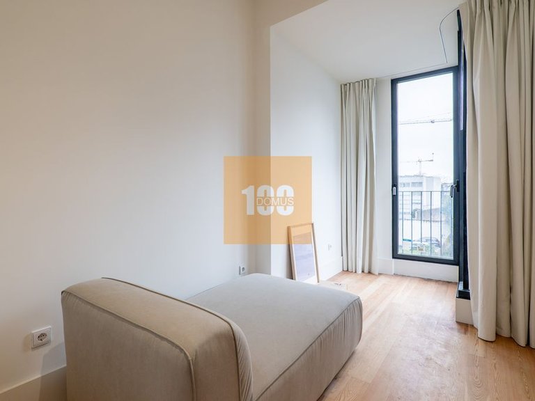 Apartment for Sale in Cedofeita, Santo Ildefonso, Sé, Miragaia, São Nicolau E Vitória, Porto 8