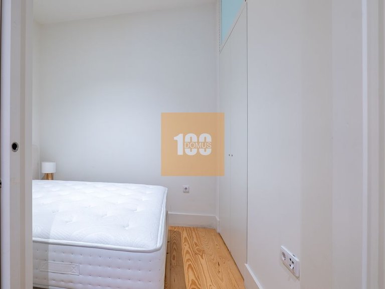 Apartment for Sale in Cedofeita, Santo Ildefonso, Sé, Miragaia, São Nicolau E Vitória, Porto 12