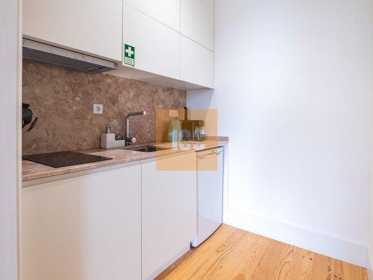 Apartment for Sale in Cedofeita, Santo Ildefonso, Sé, Miragaia, São Nicolau E Vitória, Porto 13
