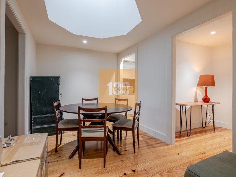 Apartment for Sale in Cedofeita, Santo Ildefonso, Sé, Miragaia, São Nicolau E Vitória, Porto 5