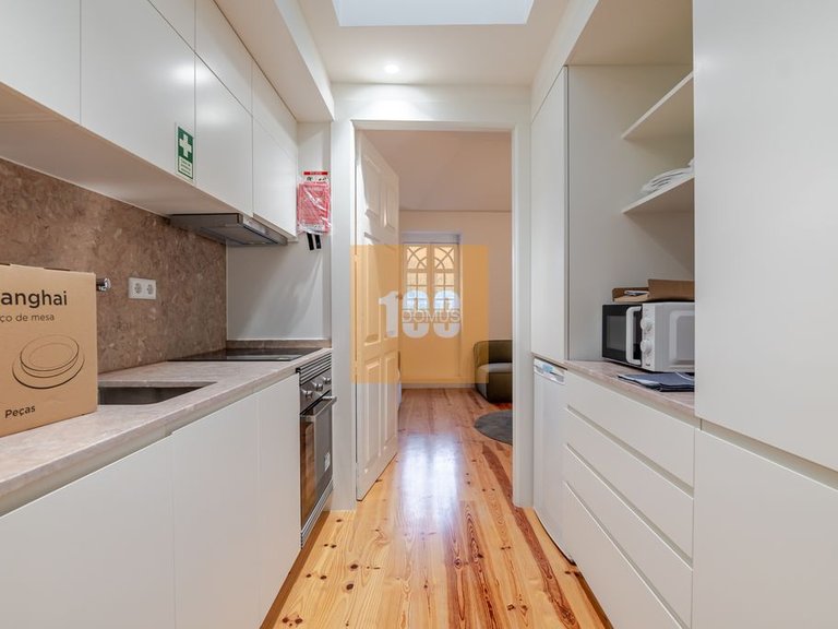 Apartment for Sale in Cedofeita, Santo Ildefonso, Sé, Miragaia, São Nicolau E Vitória, Porto 8