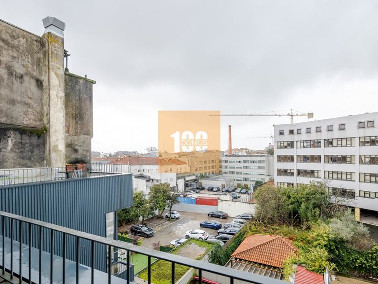 Apartment for Sale in Cedofeita, Santo Ildefonso, Sé, Miragaia, São Nicolau E Vitória, Porto 9