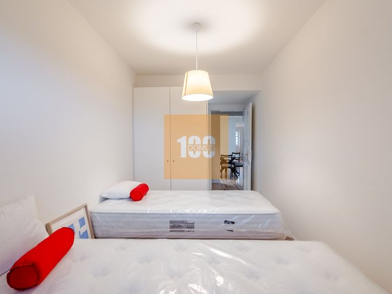 Apartment for Sale in Cedofeita, Santo Ildefonso, Sé, Miragaia, São Nicolau E Vitória, Porto 14