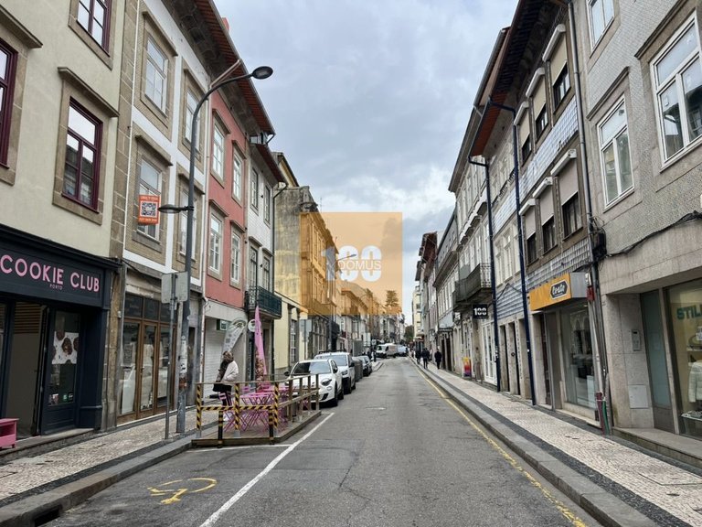 Commercial for Sale in Cedofeita, Santo Ildefonso, Sé, Miragaia, São Nicolau E Vitória, Porto 24