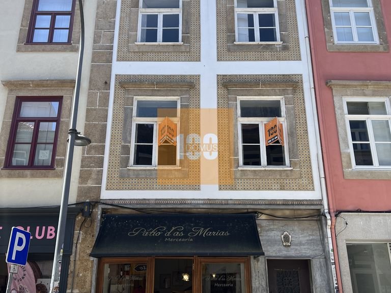 Commercial for Sale in Cedofeita, Santo Ildefonso, Sé, Miragaia, São Nicolau E Vitória, Porto 28
