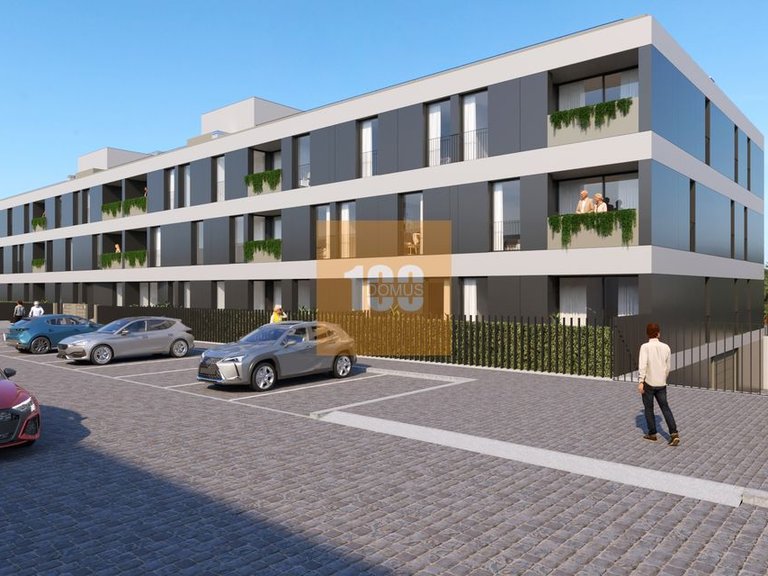 Apartment for Sale in São Mamede De Infesta, Porto 2