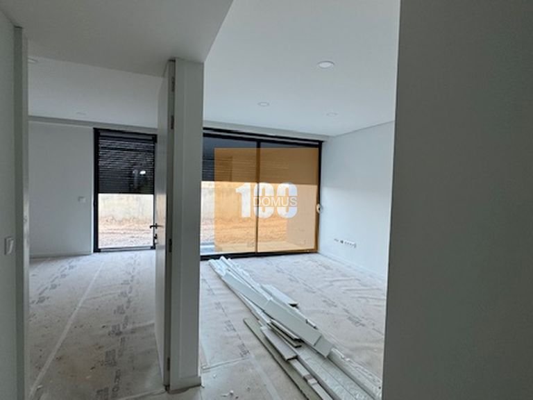 Apartment for Sale in São Mamede De Infesta, Porto 26