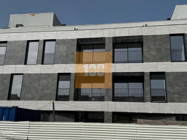 Apartment for Sale in São Mamede De Infesta, Porto 32
