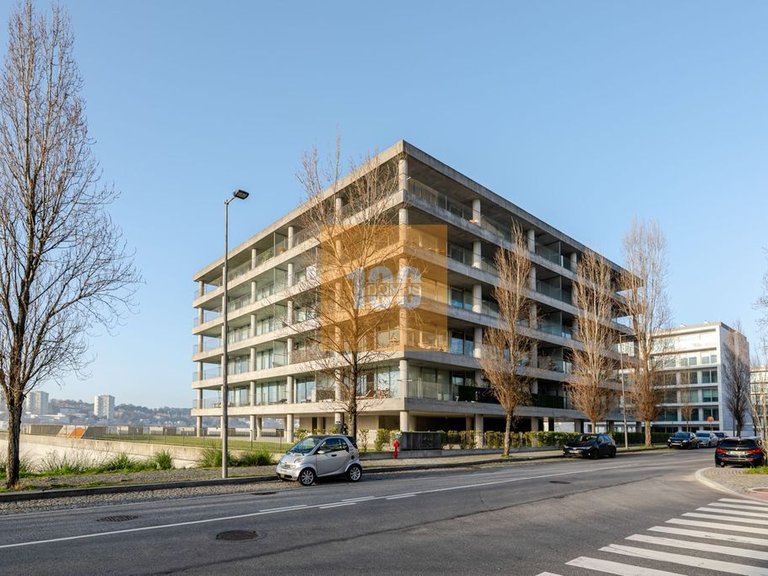 Apartment for Sale in Canidelo, Porto 33