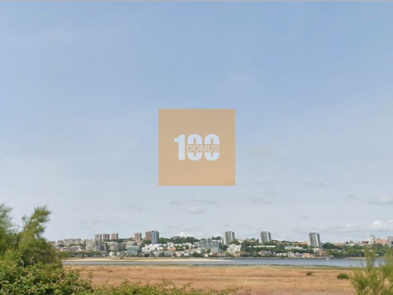 Apartment for Sale in Canidelo, Porto 20