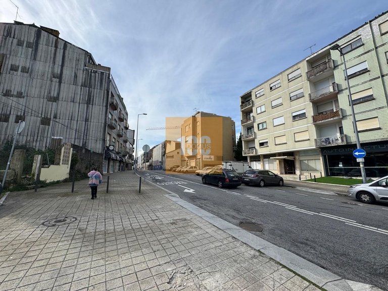 Apartment for Sale in Paranhos, Porto 13