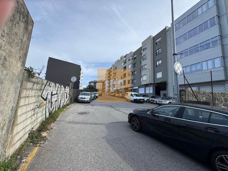 Apartment for Sale in Paranhos, Porto 20