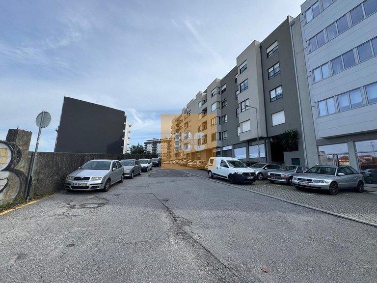 Apartment for Sale in Paranhos, Porto 27