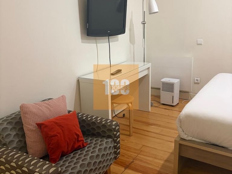 Apartment for Sale in Cedofeita, Santo Ildefonso, Sé, Miragaia, São Nicolau E Vitória, Porto 19