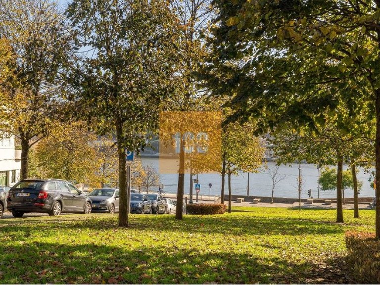 Town House for Sale in Lordelo Do Ouro E Massarelos, Porto 1