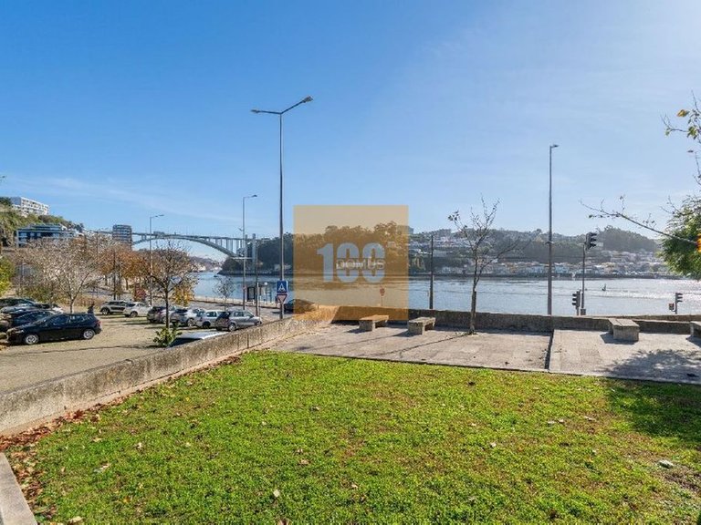 Town House for Sale in Lordelo Do Ouro E Massarelos, Porto 9