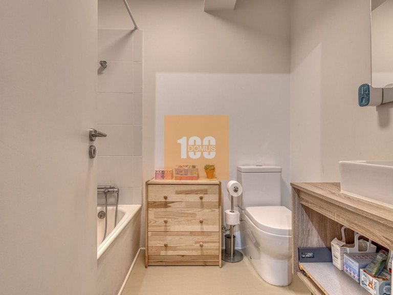 Apartment for Sale in Aldoar, Foz Do Douro E Nevogilde, Porto 16