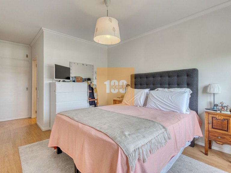Apartment for Sale in Aldoar, Foz Do Douro E Nevogilde, Porto 21