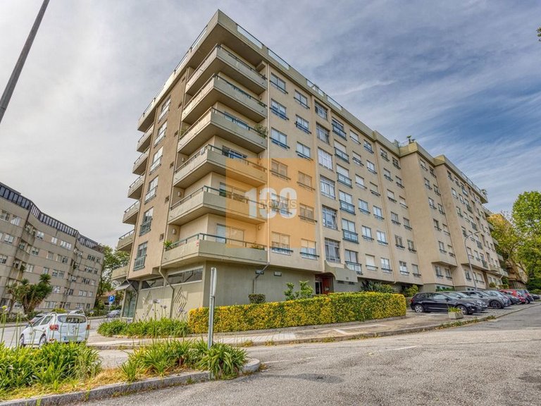 Apartment for Sale in Aldoar, Foz Do Douro E Nevogilde, Porto 30