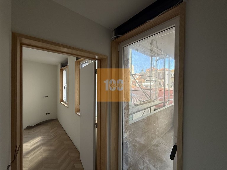 Apartment for Sale in Cedofeita, Santo Ildefonso, Sé, Miragaia, São Nicolau E Vitória, Porto 7