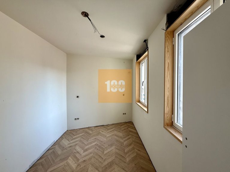 Apartment for Sale in Cedofeita, Santo Ildefonso, Sé, Miragaia, São Nicolau E Vitória, Porto 12