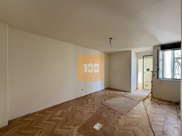 Apartment for Sale in Cedofeita, Santo Ildefonso, Sé, Miragaia, São Nicolau E Vitória, Porto 3