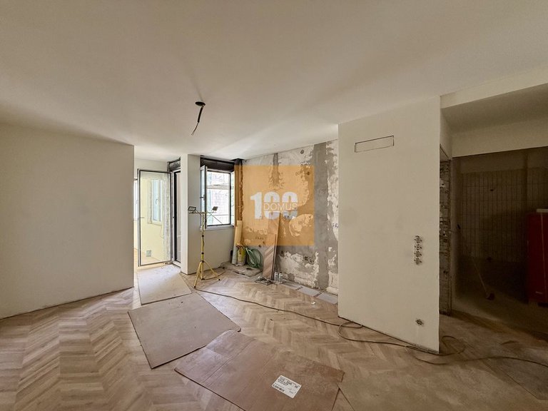 Apartment for Sale in Cedofeita, Santo Ildefonso, Sé, Miragaia, São Nicolau E Vitória, Porto 4