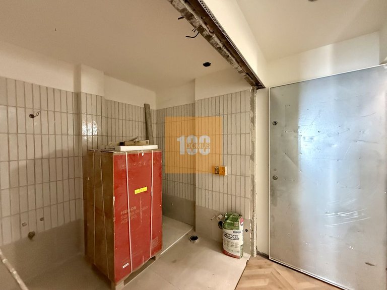 Apartment for Sale in Cedofeita, Santo Ildefonso, Sé, Miragaia, São Nicolau E Vitória, Porto 13