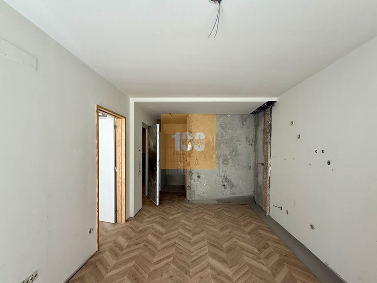 Apartment for Sale in Cedofeita, Santo Ildefonso, Sé, Miragaia, São Nicolau E Vitória, Porto 8