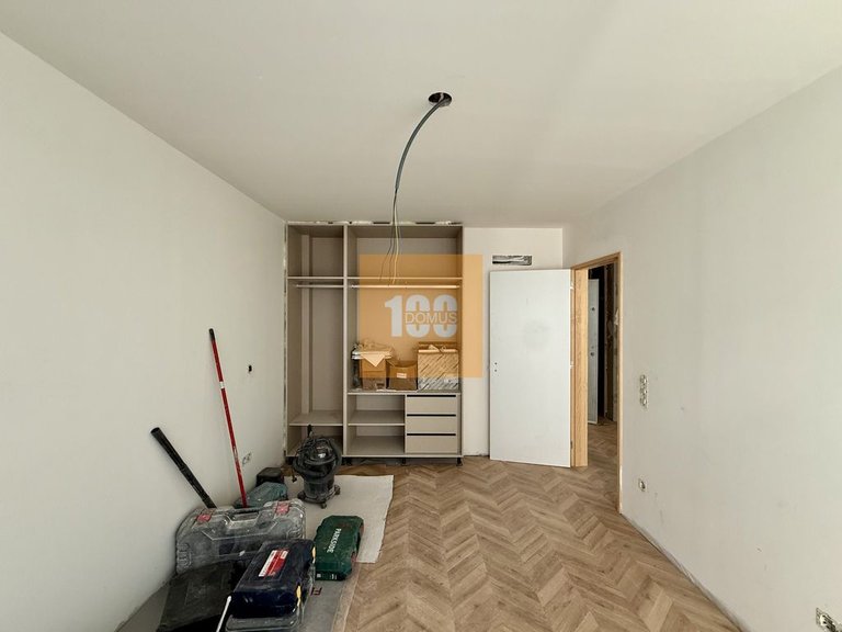 Apartment for Sale in Cedofeita, Santo Ildefonso, Sé, Miragaia, São Nicolau E Vitória, Porto 12