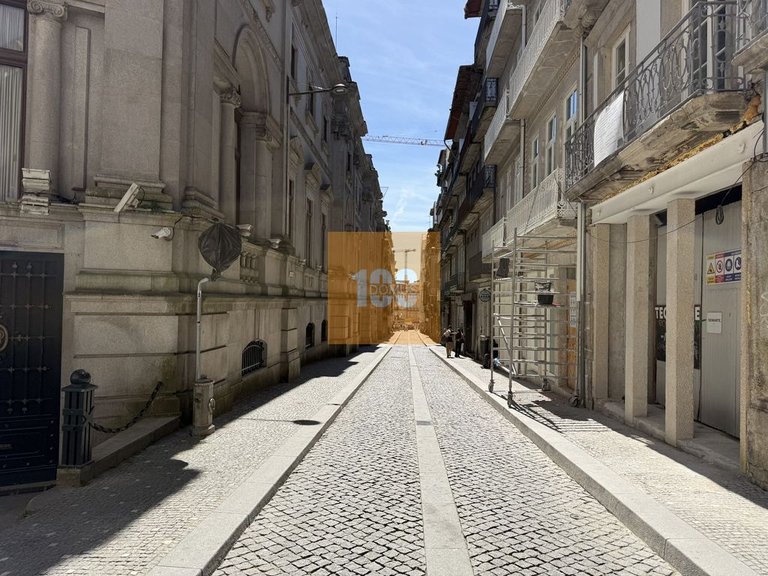 Commercial for Sale in Cedofeita, Santo Ildefonso, Sé, Miragaia, São Nicolau E Vitória, Porto 13