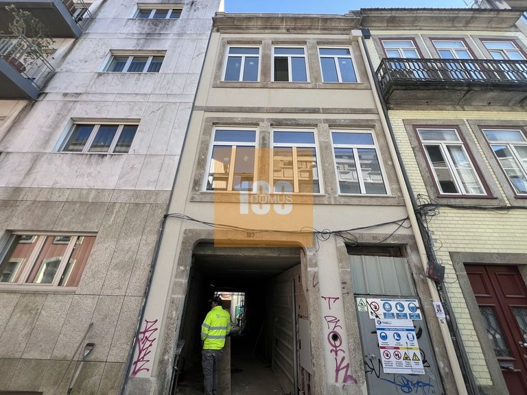 Apartment for Sale in Cedofeita, Santo Ildefonso, Sé, Miragaia, São Nicolau E Vitória, Porto 38
