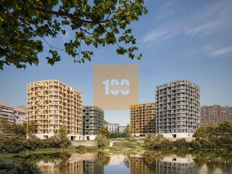 Commercial for Sale in Paranhos, Porto 1