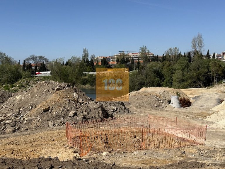 Commercial for Sale in Paranhos, Porto 10