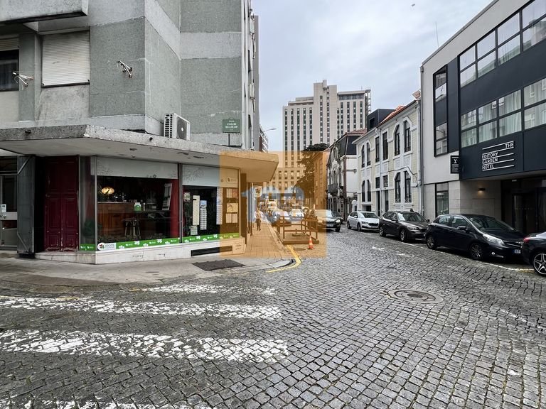 Apartment for Sale in Bonfim, Porto 14
