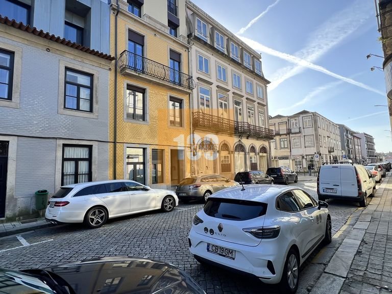 Apartment for Sale in Bonfim, Porto 23