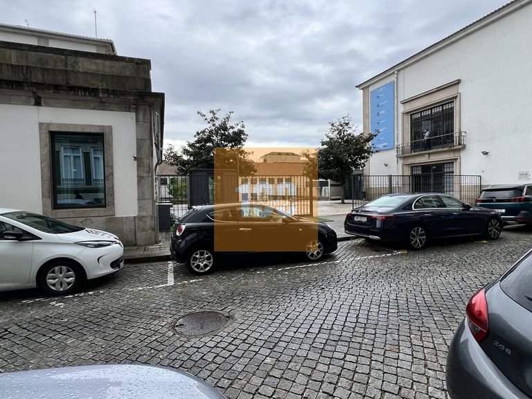 Apartment for Sale in Bonfim, Porto 14