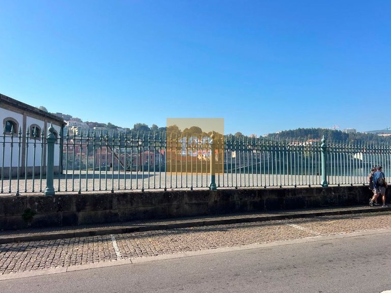 Commercial for Sale in Cedofeita, Santo Ildefonso, Sé, Miragaia, São Nicolau E Vitória, Porto 7