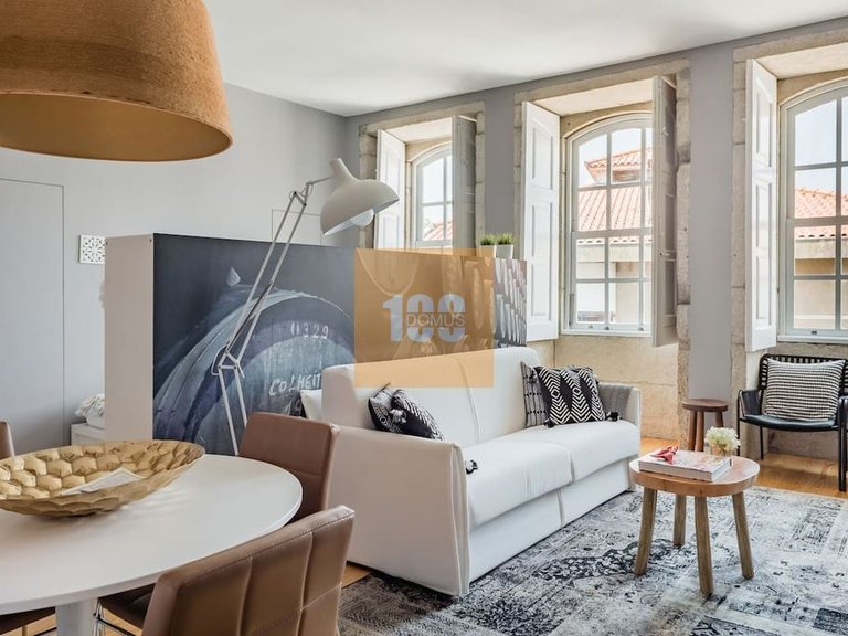 Apartment for Sale in Cedofeita, Santo Ildefonso, Sé, Miragaia, São Nicolau E Vitória, Porto 2