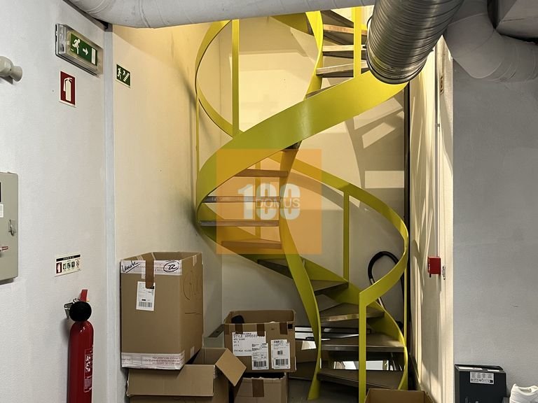 Commercial for Rent in Cedofeita, Santo Ildefonso, Sé, Miragaia, São Nicolau E Vitória, Porto 8